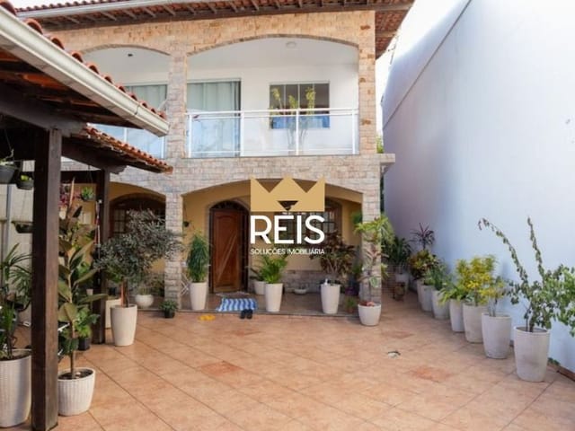 Casa com 200m² 3 quartos e 1 banheiro, à venda, no bairro Campo Grande em Rio de Janeiro