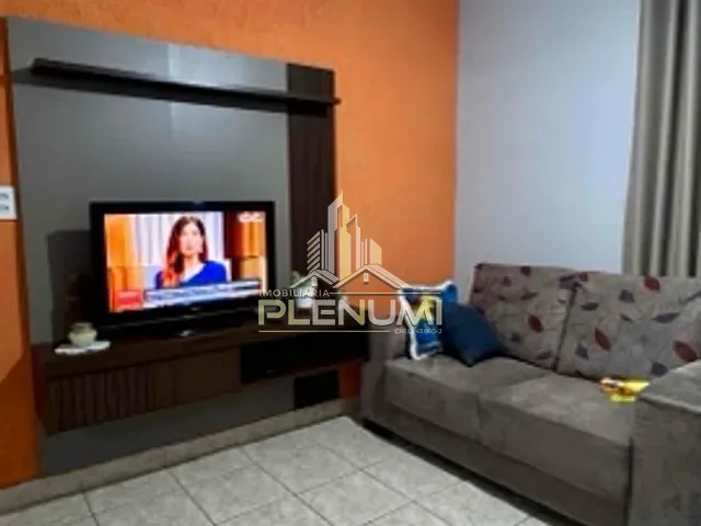 Casa com 233m² 2 quartos e 1 banheiro, à venda, no bairro Vila Elizabeth (BNH) em Rio Claro