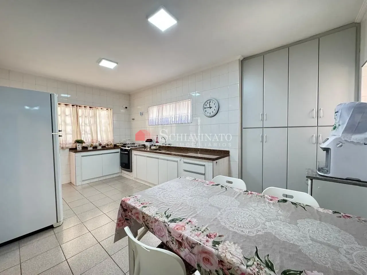 Casa, 3 quartos, 215 m² - Foto 9