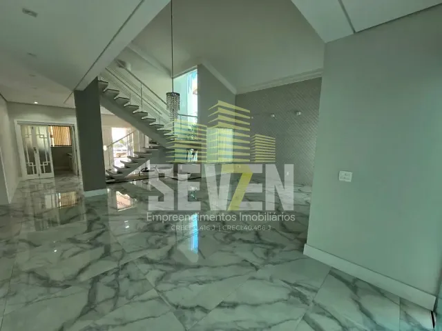 Casa com 515m² 4 quartos e 5 banheiros, à venda ou para alugar, no bairro Vila Serrão em Bauru