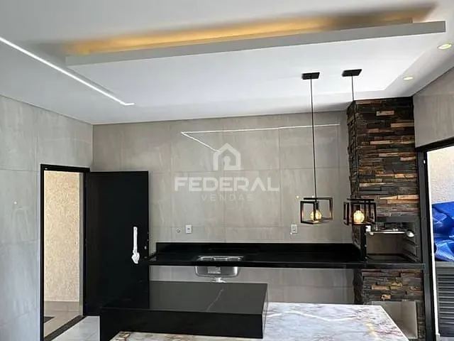 Casa com 350m² 3 quartos e 5 banheiros, à venda, no bairro Jardim Helvécia em Aparecida de Goiânia
