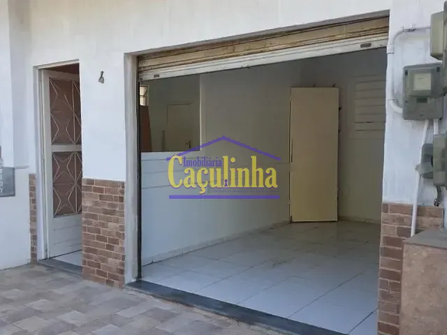 Casa com 1m² 2 quartos e 1 banheiro, à venda, no bairro Centro em Vassouras