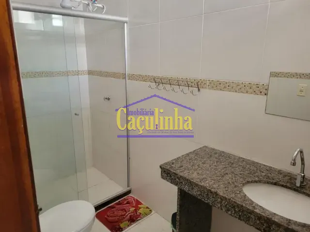Casa com 1m² 2 quartos e 1 banheiro, à venda, no bairro Centro em Vassouras