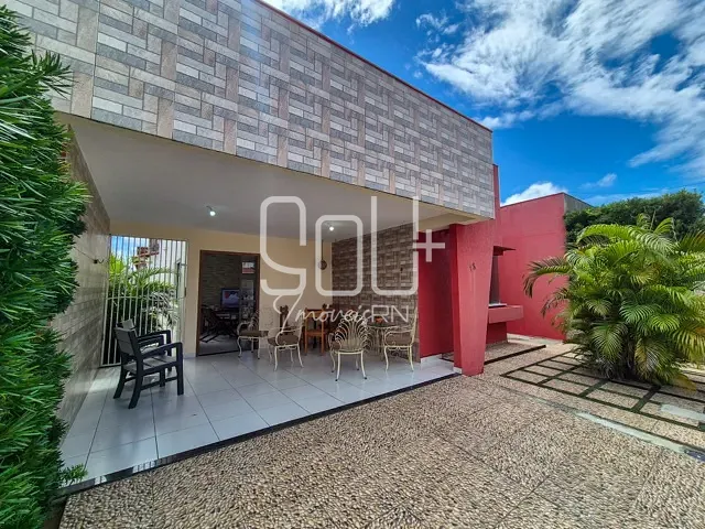Casa 4 quartos e 2 banheiros, à venda, no bairro Parque das Nações em Parnamirim