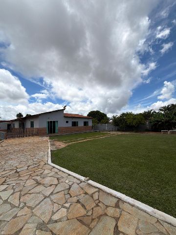 Casa com 1500m² 4 quartos e 4 banheiros, à venda, no bairro Ponte Alta Norte (Gama) em Brasília