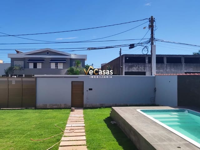Casa com 200m² 3 quartos e 2 banheiros, à venda, no bairro Jardim Campomar em Rio das Ostras