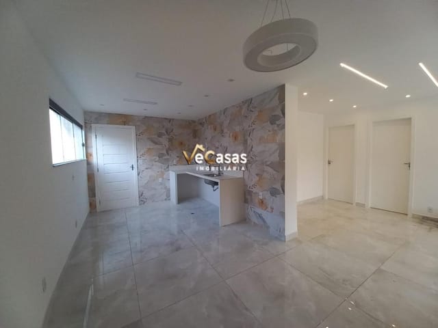 Casa com 200m² 3 quartos e 2 banheiros, à venda, no bairro Jardim Campomar em Rio das Ostras