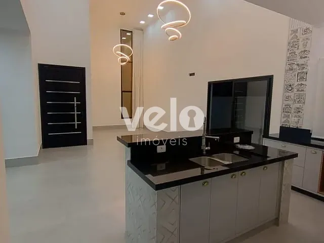Casa com 360m² 3 quartos e 3 banheiros, à venda, no bairro Parque São Cristóvão em Taubaté
