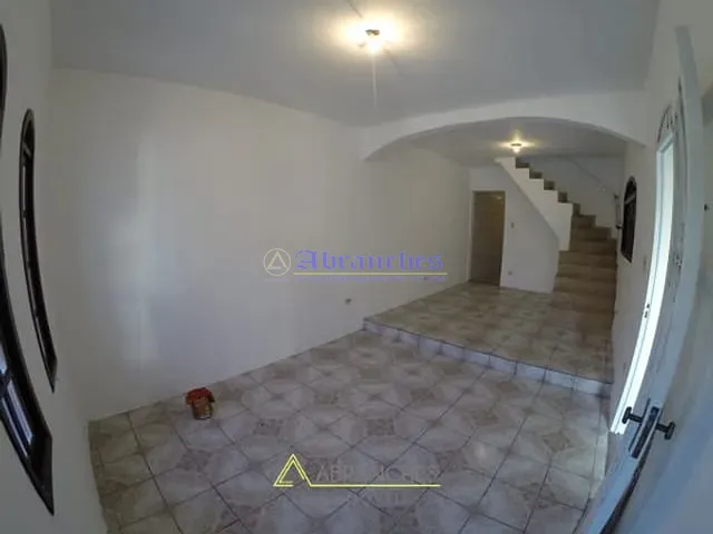 Casa com 200m² 3 quartos e 2 banheiros, à venda, no bairro Vila Jacuí em São Paulo