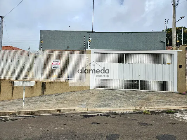 Casa 3 quartos e 4 banheiros, à venda, no bairro PARQUE BELA VISTA em Jacarezinho