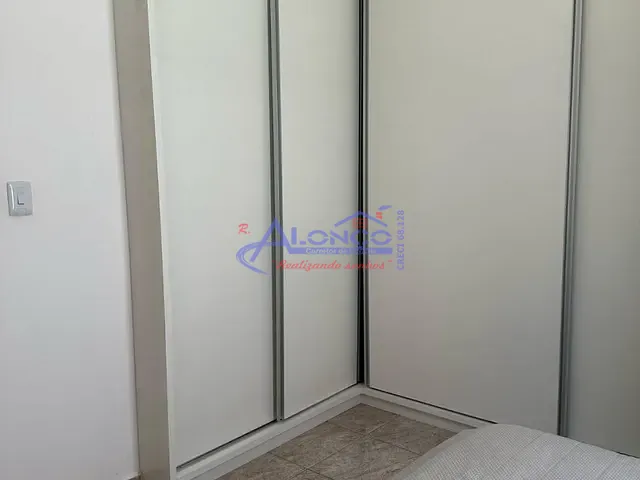 Casa com 188m² 3 quartos e 2 banheiros, à venda, no bairro Jardim das Indústrias em Jacareí