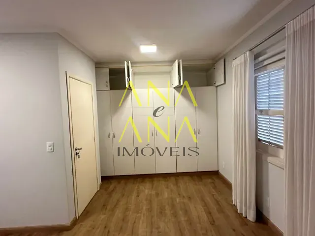 Casa 3 quartos e 4 banheiros, para alugar, no bairro Condomínio Residencial Euroville em Bragança Paulista