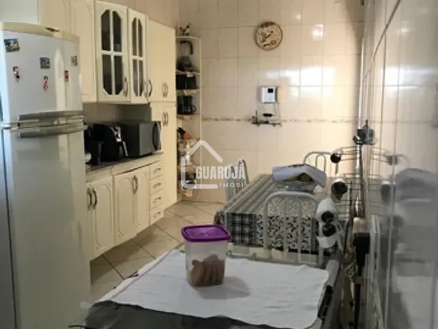 Casa 3 quartos e 2 banheiros, à venda, no bairro Jardim Boa Esperança (Vicente de Carvalho) em Guarujá