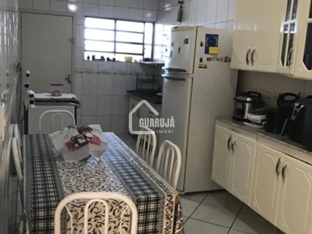 Casa 3 quartos e 2 banheiros, à venda, no bairro Jardim Boa Esperança (Vicente de Carvalho) em Guarujá