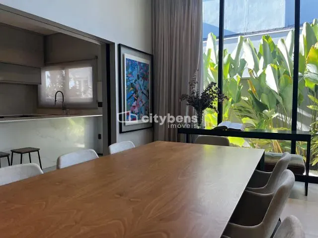 Casa 3 quartos e 5 banheiros, à venda, no bairro Alvorada em Araçatuba