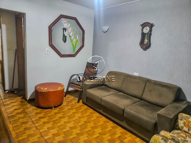 Casa com 248m² 5 quartos e 3 banheiros, à venda, no bairro Guará II em Brasília