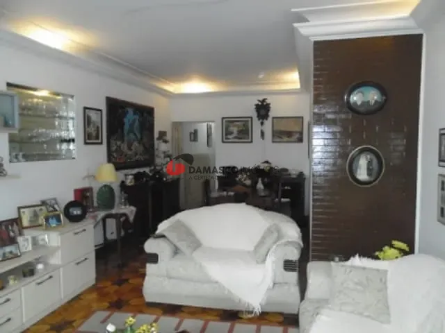 Casa com 156m² 2 quartos e 3 banheiros, à venda, no bairro Osvaldo Cruz em São Caetano do Sul