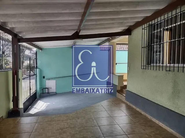 Casa com 240m² 2 quartos e 1 banheiro, à venda, no bairro Monte Castelo em São José dos Campos
