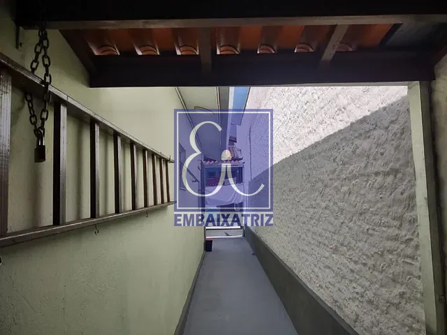 Casa com 240m² 2 quartos e 1 banheiro, à venda, no bairro Monte Castelo em São José dos Campos