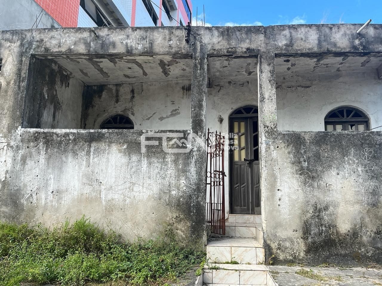 Casa à venda com 3 quartos, 10m² - Foto 9
