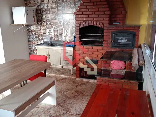 Casa com 201m² 3 quartos e 3 banheiros, à venda, no bairro Jardim Zaira em Mauá