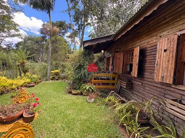Casa 3 quartos e 2 banheiros, à venda, no bairro Mury em Nova Friburgo