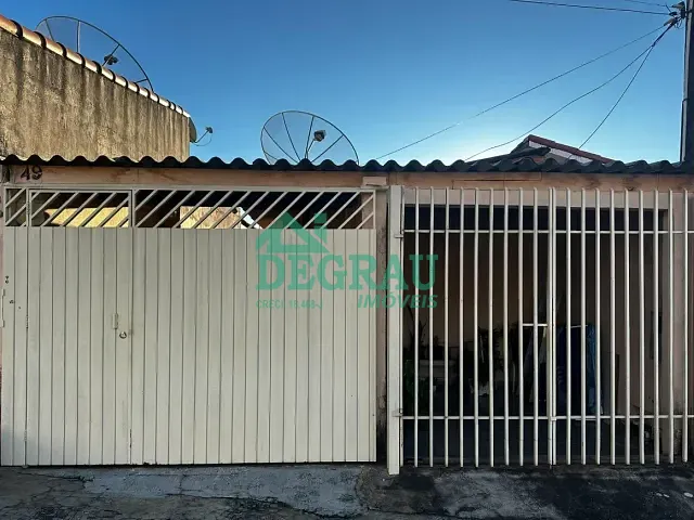 Casa com 165m² 2 quartos e 1 banheiro, à venda, no bairro Jardim Santa Marina em Itapeva
