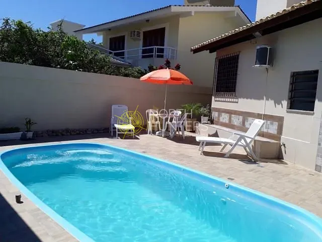 Casa com 450m² 4 quartos e 3 banheiros, para alugar, no bairro Jurerê Internacional em Florianópolis