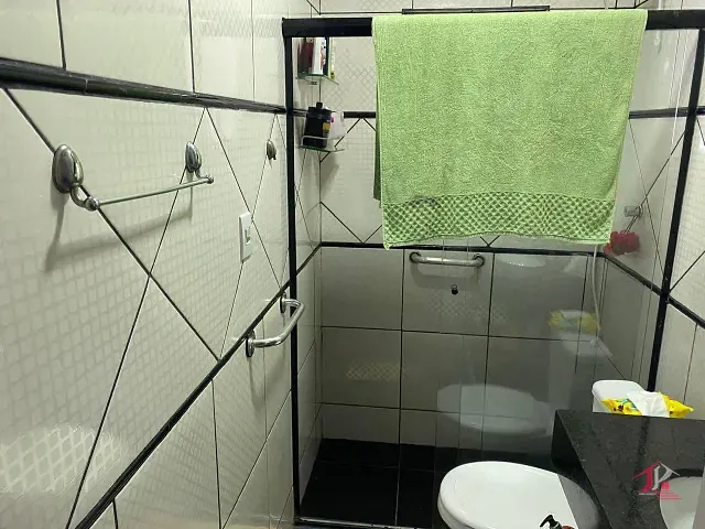 Casa 4 quartos e 2 banheiros, à venda, no bairro Savoy em Itanhaém