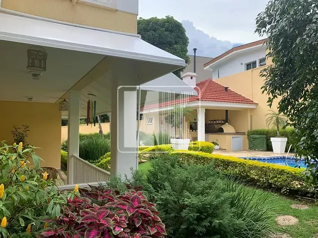 Casa com 520m² 2 quartos e 4 banheiros, à venda, no bairro Alphaville 01 em Barueri
