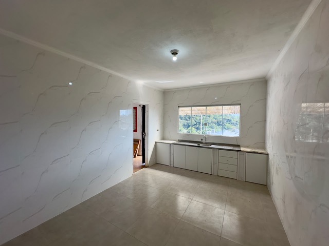 Casa com 250m² 3 quartos e 1 banheiro, à venda, no bairro Jardim Copacabana em Jundiaí