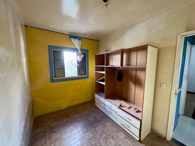 Casa com 250m² 3 quartos e 1 banheiro, à venda, no bairro Jardim Copacabana em Jundiaí