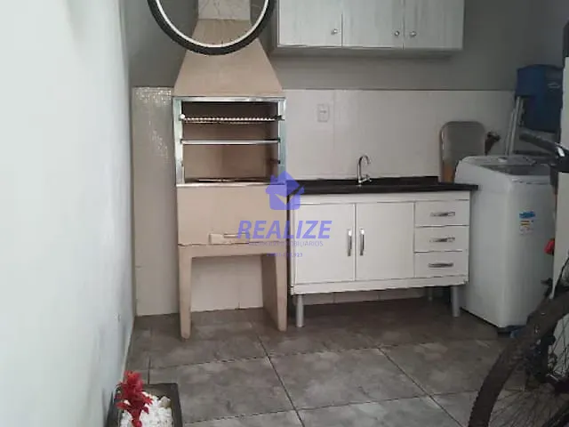 Casa com 250m² 2 quartos e 2 banheiros, à venda, no bairro Centro em Botucatu