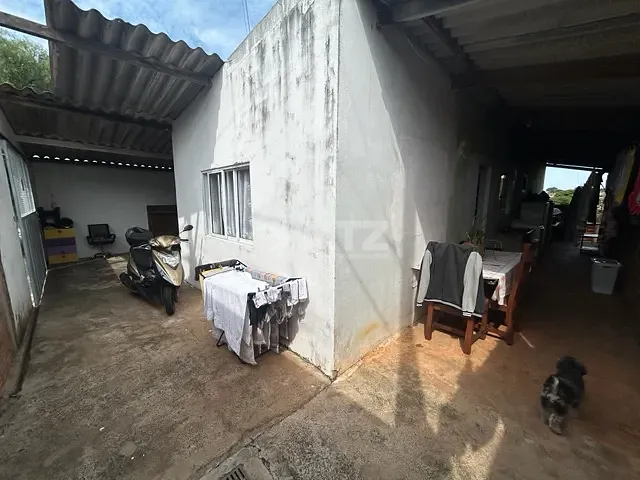 Casa 2 quartos e 1 banheiro, à venda, no bairro Jardim Botucatu (Rubião Júnior) em Botucatu