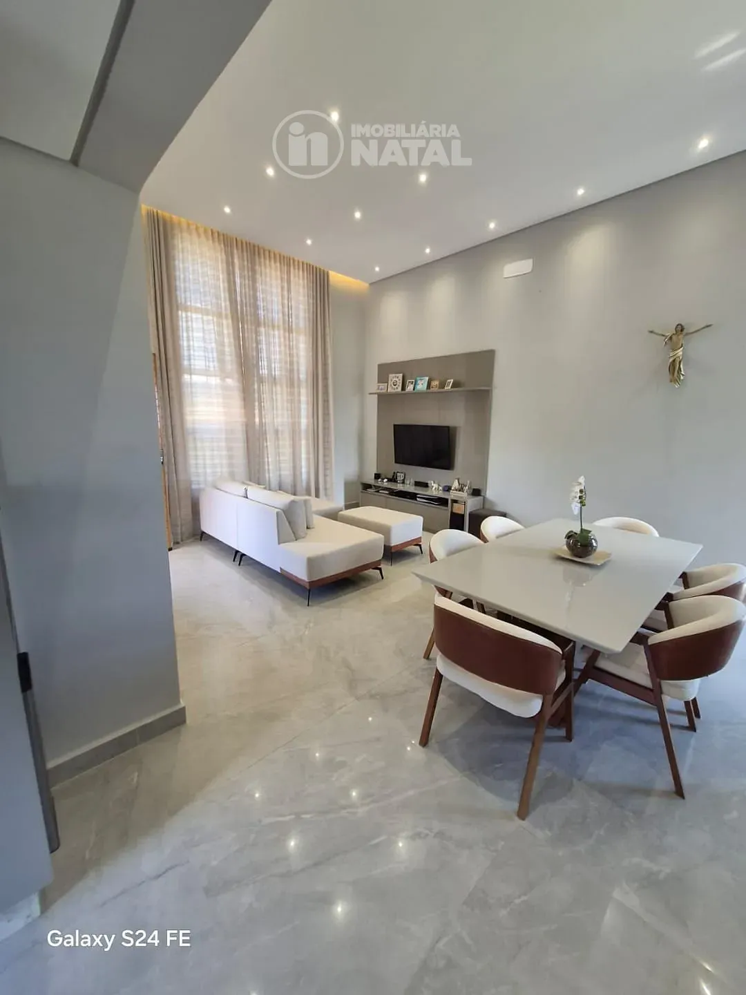 Casa, 3 quartos, 210 m² - Foto 6