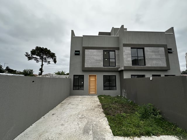 Foto do Casa - Espaçoso e Ensolarado Sobrado Triplex com Amplo Terraço e Quintal, 3 quartos sendo 1 suíte | Auze Imóveis