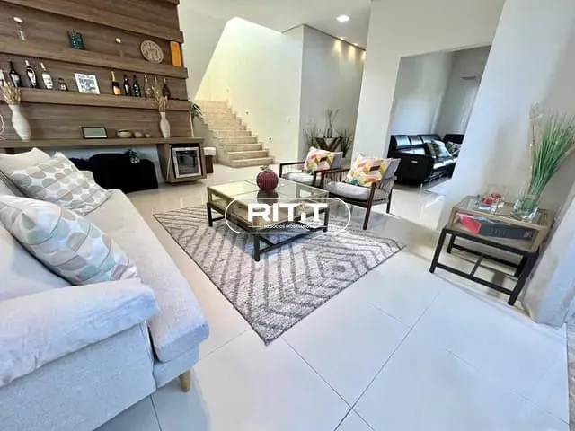 Casa com 390m² 3 quartos e 5 banheiros, à venda, no bairro Boa Esperança em Paulínia