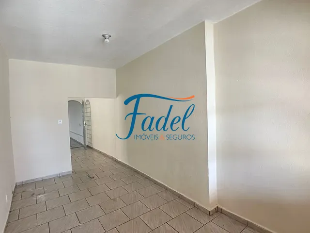 Casa 2 quartos e 1 banheiro, para alugar, no bairro Jardim Esperança em Conchal
