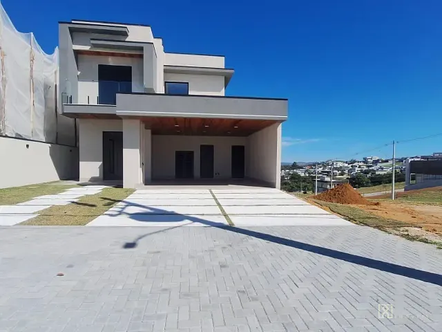 Casa com 330m² 5 quartos e 6 banheiros, à venda, no bairro Urbanova em São José dos Campos