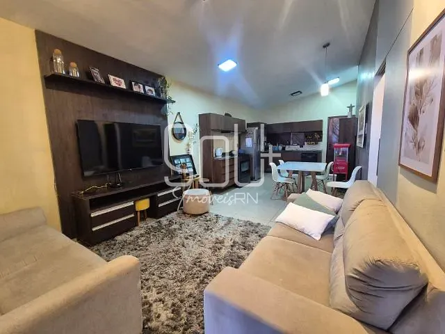Casa 3 quartos e 3 banheiros, à venda, no bairro Emaús em Parnamirim
