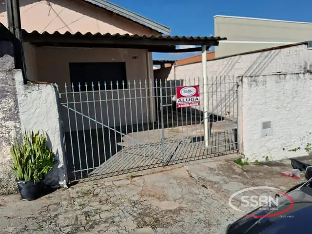 Casa 2 quartos e 1 banheiro, para alugar, no bairro Jardim Nossa Senhora de Fátima em Nova Odessa