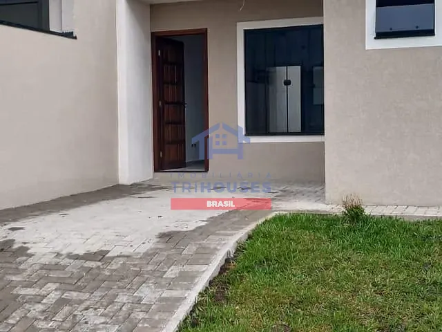 Casa com 160m² 3 quartos e 2 banheiros, à venda, no bairro Rincão em Colombo