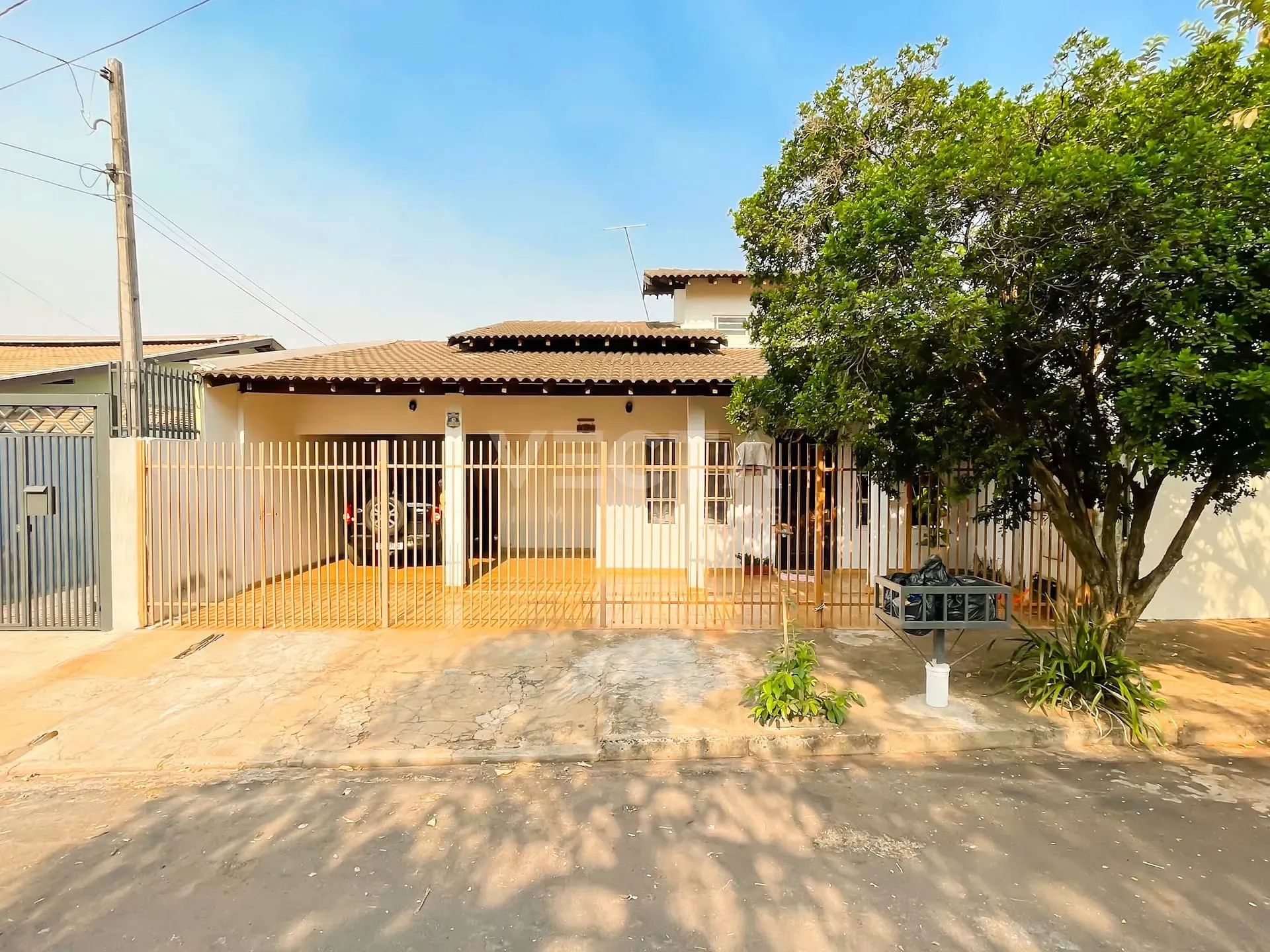 Casa, 3 quartos, 136 m² - Foto 1