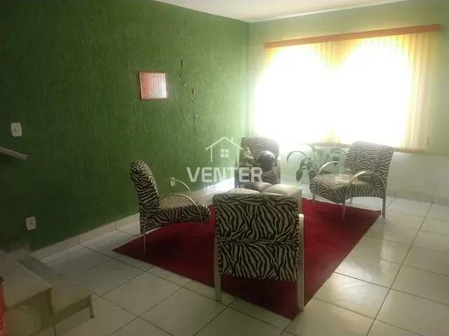 Casa com 250m² 5 quartos e 3 banheiros, à venda, no bairro Jardim Ana Emilia em Taubaté