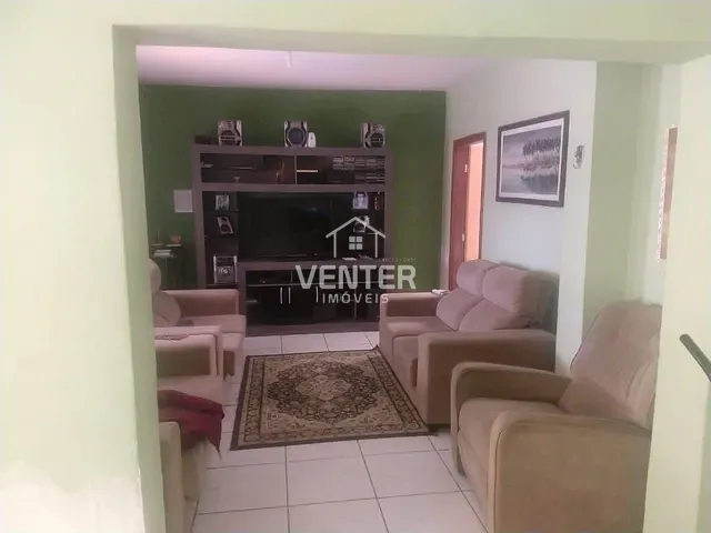 Casa com 250m² 5 quartos e 3 banheiros, à venda, no bairro Jardim Ana Emilia em Taubaté