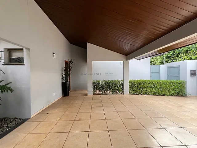 Casa com 360m² 4 quartos e 6 banheiros, à venda, no bairro Vila Giocondo Orsi em Campo Grande