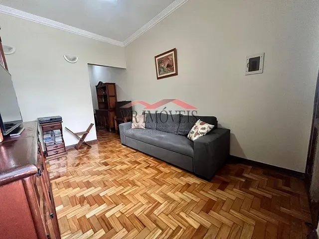 Casa 2 quartos e 2 banheiros, para alugar, no bairro Niterói em Volta Redonda