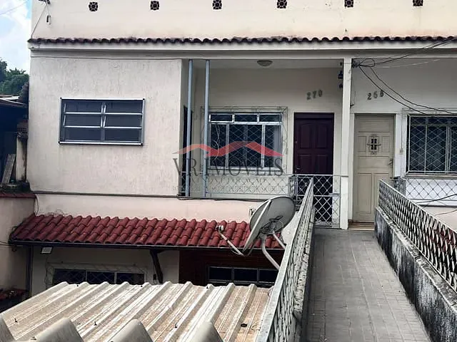 Casa 2 quartos e 2 banheiros, para alugar, no bairro Niterói em Volta Redonda