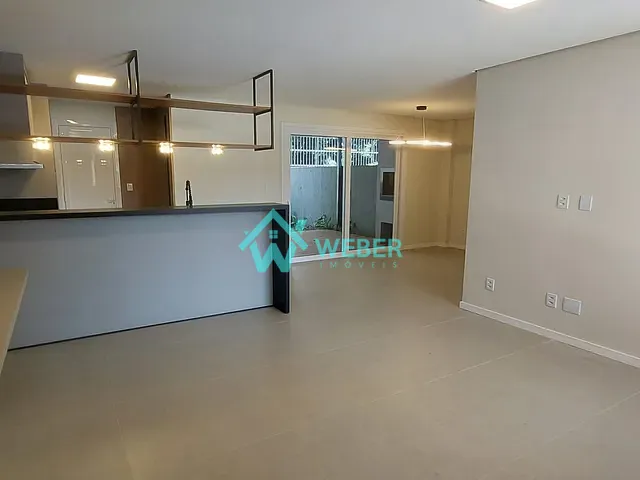 Casa com 174m² 3 quartos e 4 banheiros, à venda, no bairro Hamburgo Velho em Novo Hamburgo