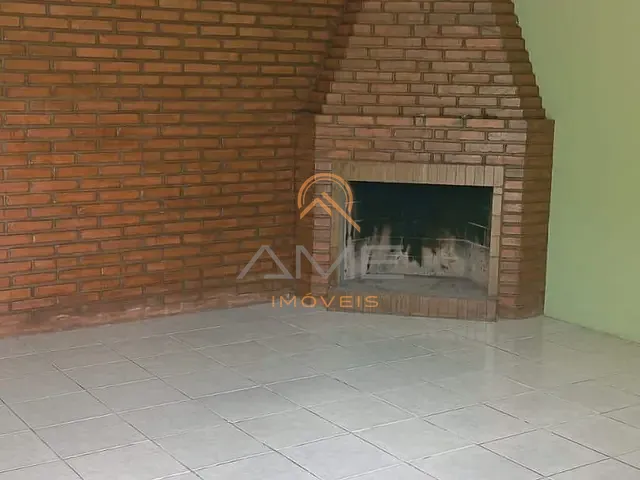 Casa 2 quartos e 1 banheiro, à venda, no bairro Fragata em Pelotas